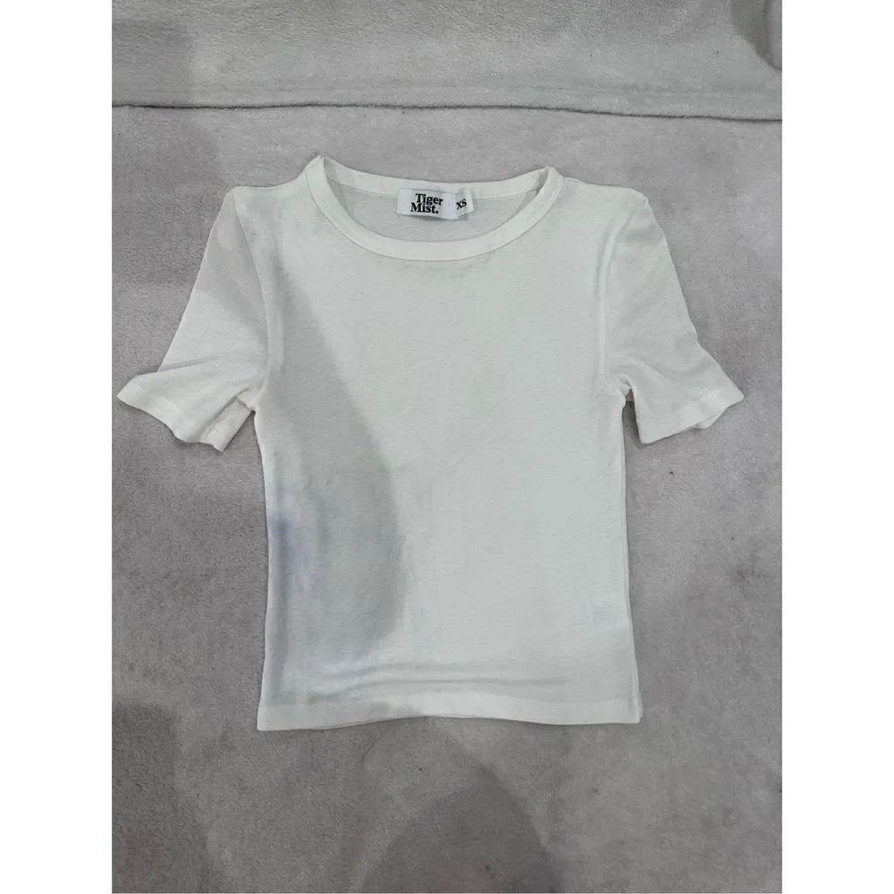 Tiger mist top women’s size XS white